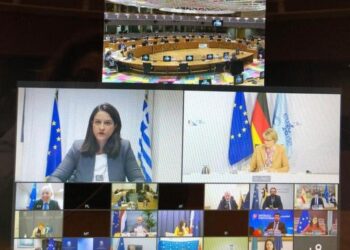 Κεραμέως: Πρόταση για πανευρωπαϊκή διαδικτυακή συνάντηση μαθητών