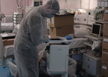 koronovairus koronoios κορονοιος