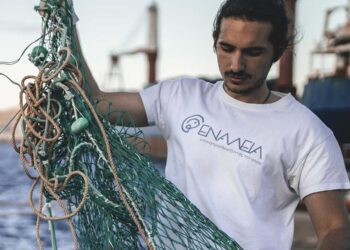 Λευτέρης Αραπάκης: ο 26χρονος Έλληνας που βραβεύει ο ΟΗΕ