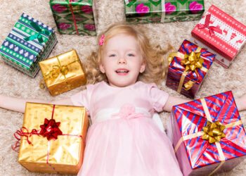 dora-presents-δώρα-γεννέθλια-γιορτή