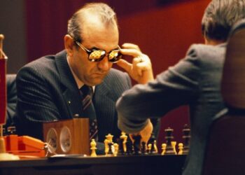 Η «ρώσικη ιδιοφυΐα» ενάντια στον «προδότη»: Η σκακιστική τιτανομαχία του αιώνα που εξελίχθηκε σε ψύχωση