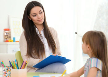 ψυχολόγοι κοινωνικοί λειτουργοί psuxologoi-psuxologos-psuxotherapeia-koinonikoi leitoyrgoi