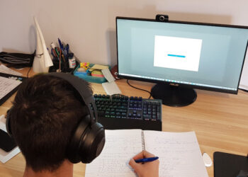 τηλεκπαίδευση ενισχυτική διδασκαλία tilekpaideysi-enisxytikh