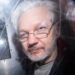 Ασάνζ julian-assange-wikileaks-whistleblower