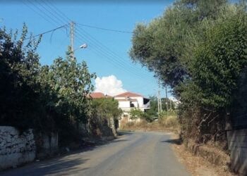 Η γωνιά των πτυχιούχων: Το ελληνικό χωριό που μπήκε στα ρεκόρ Γκίνες για το εξωπραγματικό επίτευγμα των κατοίκων του