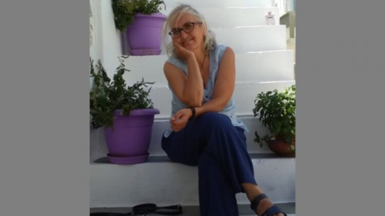 Μαθήτρια γυμνασίου και μέλος μαθητικής επιχείρησης πριν τα 60: «Όλοι έχουν τελειώσει τουλάχιστον το γυμνάσιο, γιατί όχι κι εγώ!»