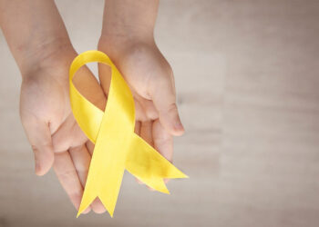 Κάθε χρόνο περίπου 300 παιδιά στην Ελλάδα νοσούν από καρκίνο