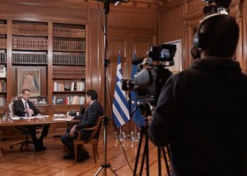 Συνέντευξη Μητσοτάκη: Δεν βλέπω επανάληψη της χρονιάς για τους μαθητές – Μαθήματα το Πάσχα και παράταση του διδακτικού έτους