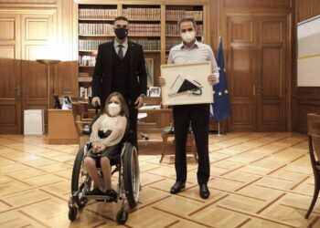 Μητσοτάκης: Μια διαφορετική συνάντηση με την Ελευθερία και τον Μάριο που «κατέκτησαν» μαζί τον Όλυμπο