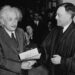 albert-einstein-Αινσταιν