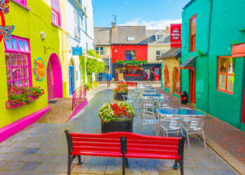 cork-kinsale-cobh-cute-irish-towns-02