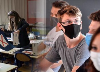 koronoios-_sxoleia_μαθητές κορονοϊός σχολείο Λύκειο Γυμνάσιο τάξη self test