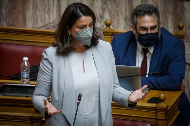 Η απίστευτη απάντηση Κεραμέως στον αριστούχο μαθητή με τα 20.988 μόρια