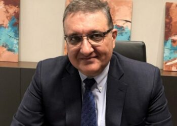 Εξαδάκτυλος: Όλοι οι ανεμβολίαστοι άνω των 50 θα αρρωστήσουν μέχρι το φθινόπωρο με την μετάλλαξη Δέλτα