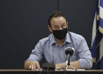 Γκ. Μαγιορκίνης: Στο τραπέζι ο υποχρεωτικός εμβολιασμός μαθητών κατά της covid-19
