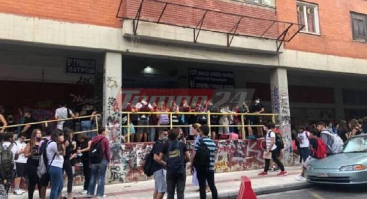 Πάτρα: Καταλήψεις σε σχολεία – Αυτός είναι ο λόγος που οι μαθητές έβαλαν λουκέτα στις εισόδους (φωτο)