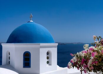 white-eortologio-ekklhsia-giorti εορτολόγιο γιορτή Σαντορίνη εκκλησία Κυκλάδες santorini-eortologio-giorti-ekklhsia-church