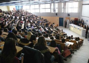 Από σήμερα έως 5 Νοεμβρίου οι αιτήσεις για τις μετεγγραφές φοιτητών