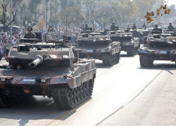 Περιφέρεια Κεντρικής Μακεδονίας: Παρέλαση 60 λεπτών και μόνο στρατιωτική