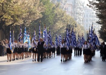 Παρέλαση 28η Οκτωβρίου: Κανονικά παρελάσεις και εορτασμοί λέει ο Βορίδης