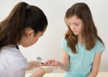 Σχολικοί Νοσηλευτές: Καταγγελίες για ελλείψεις – Γονείς σε απόγνωση