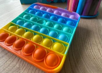 Θα σώσει τα παιδιά μας το Pop it από το στρες;