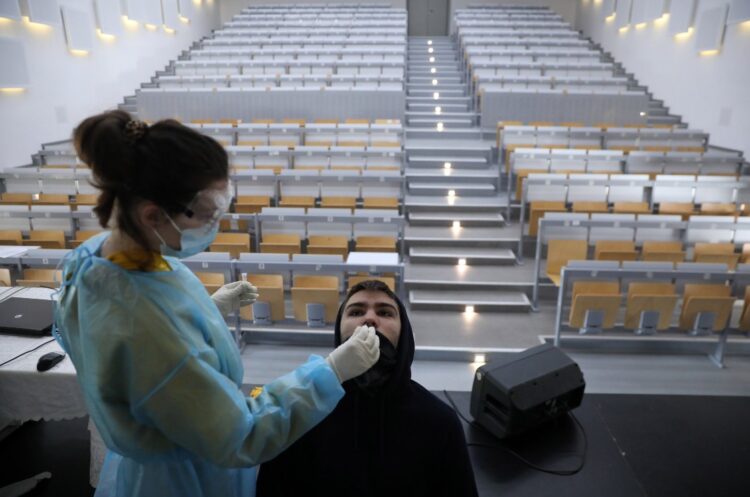 ΑΠΘ – Κορονοϊός: 200 κρούσματα σε μία εβδομάδα