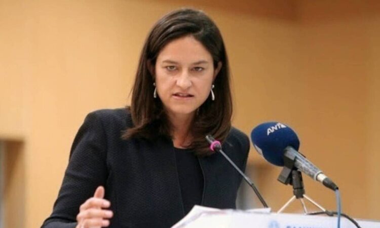 Κεραμέως: Δεν υπάρχει καμία πρόβλεψη για κλείσιμο των σχολείων- Δεν έχουμε μαζική διασπορά