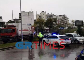 Νεκρή η ποδηλάτισσα στη Θεσσαλονίκη που παρασύρθηκε από φορτηγό (φωτο, video)