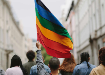 Θεσσαλονίκη: Ομοφοβική επίθεση σε σχολείο – Παρέμβαση εισαγγελέα