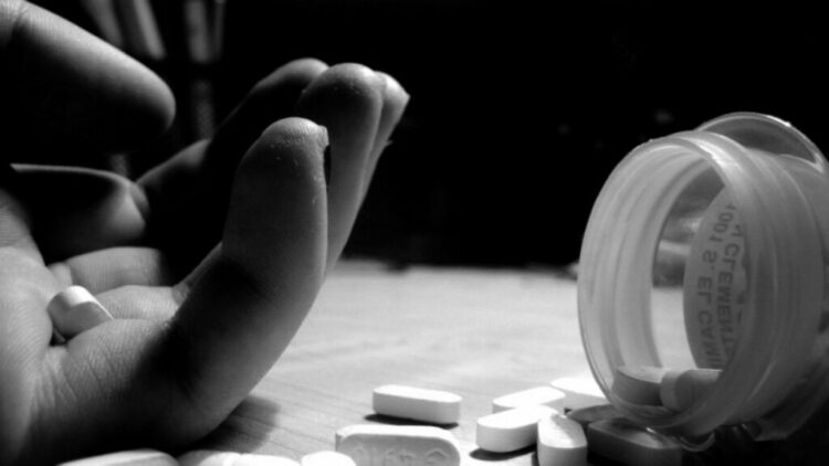 Σοκ στην Πάτρα: Φοιτητής αποπειράθηκε να αυτοκτονήσει