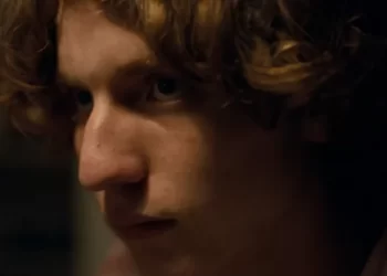 Τι έχασε η γενιά του lockdown: Συγκινητικό βίντεο για τους 18άρηδες