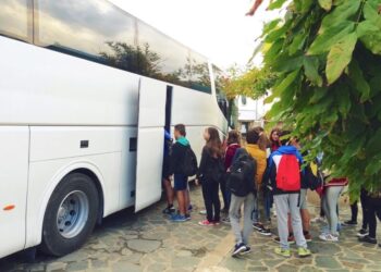 Θεσσαλονίκη: Μαθητής θετικός στον κορωνοϊό πήγε στο σχολείο για να μην… χάσει την εκδρομή