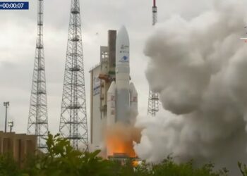 «Είμαστε μόνοι στο Σύμπαν;» – Το διαστημικό τηλεσκόπιο James Webb εκτοξεύτηκε και ψάχνει την απάντηση