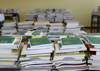 Ανακοίνωση της ΟΛΜΕ για τα νέα αναλυτικά προγράμματα