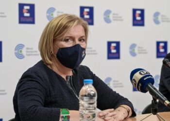 Απίστευτες δηλώσεις Γκάγκα: Μην κάνετε PCR, το rapid test είναι και φθηνό!