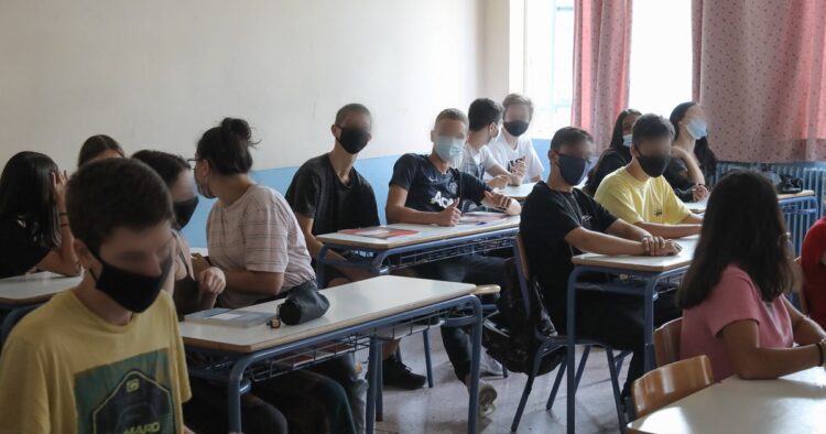 Βαθμολογία τετραμήνου – Γυμνάσιο-Λύκειο: Τι ισχύει φέτος; Τα κριτήρια για τους βαθμούς