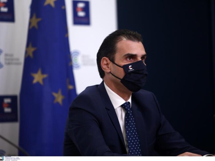 Κορονοϊός: Αναβάλλεται η ενημέρωση της Δευτέρας από το υπουργείο Υγείας