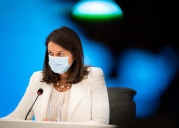 Κεραμέως: Υπάρχει περίπτωση τα σχολεία να κλείσουν;