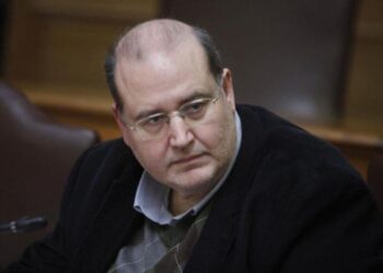 Φίλης: Η κυβέρνηση πανηγυρίζει ότι με τα self test βρέθηκαν 16.000 μαθητές και εκπαιδευτικοί θετικοί