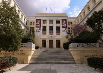 Υπό κατάληψη από τα ξημερώματα η ΑΣΟΕΕ