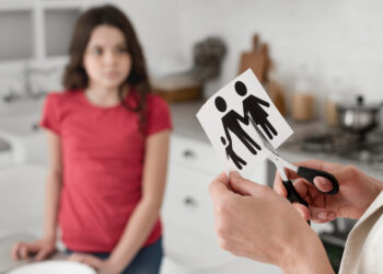 Εμβολιασμός παιδιών: Νέα αιτία διαζυγίου; Τι συμβαίνει όταν διαφωνούν οι κηδεμόνες