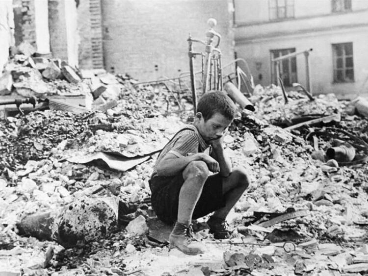 Η θρυλική Λίστα του Σίντλερ δεν είναι τίποτα μπροστά στη λίστα της Σέντλερ