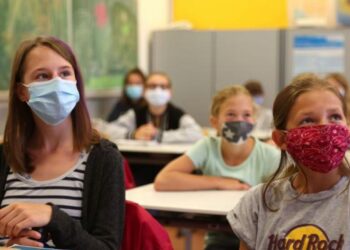 ΦΕΚ: Τι ισχύει από σήμερα σε σχολεία, ΑΕΙ, Κολλέγια, ΙΕΚ, ΣΔΕ, Φροντιστήρια και ΚΞΓ