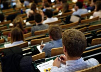 Εργαζόμενοι  – φοιτητές: Φοιτητική Άδεια Εξετάσεων και Επίδομα Εξεταστικής