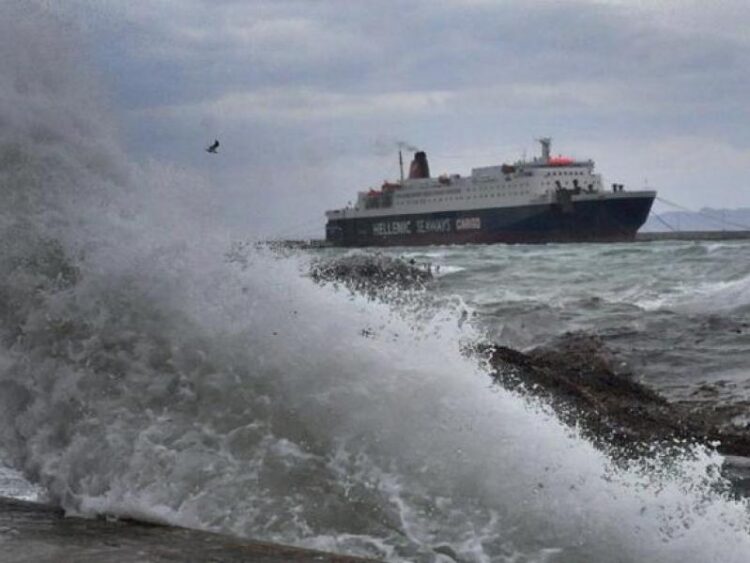 Καιρός – Αρναούτογλου: Προσοχή στους ανέμους από αύριο – Θα φτάσουν έως και 10 μποφόρ