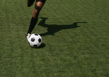 Εργαστήριο Αθλητιατρικής του ΤΕΦΑΑ-ΑΠΘ: Δωρεάν ιατρικές εξετάσεις σε πρόσφυγες ποδοσφαιριστές