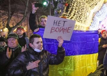 Ρωσία: Το κίνημα «Het Bonhe» διαφωνεί με τον πόλεμο στην Ουκρανία – Μαζικές διαδηλώσεις