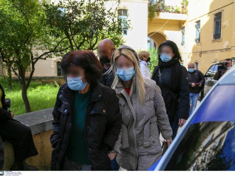 Γηροκομείο-Χανιά: Συγκέντρωση από συγγενείς ατόμων που έχασαν τη ζωή τους