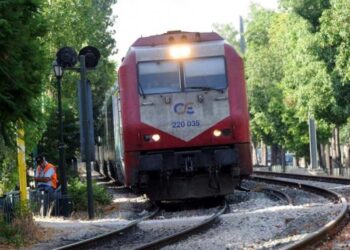 Κρυονέρι: Αμαξοστοιχία παρέσυρε και διαμέλισε γυναίκα